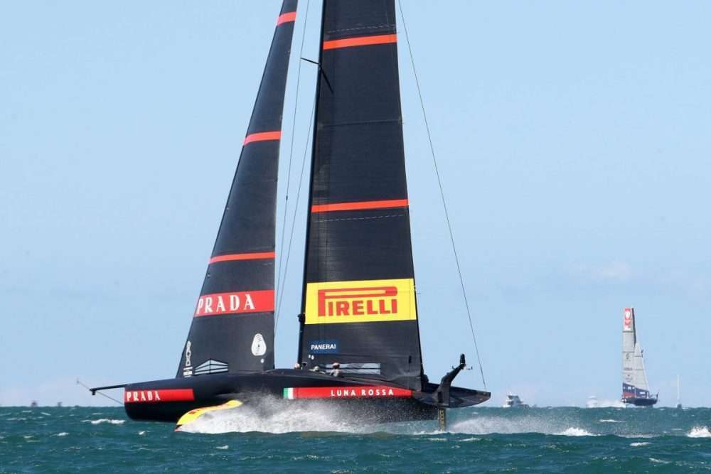 America’s Cup: Luna Rossa batte 4-0 American Magic a vola in finale della Prada Cup contro Ineos