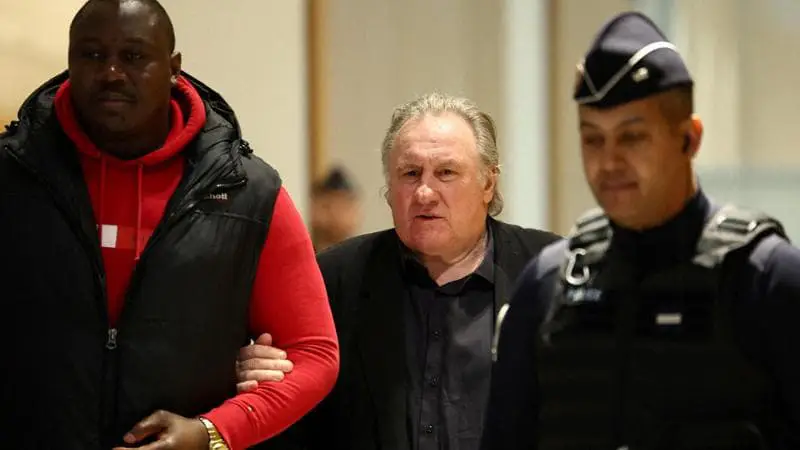 Gerard Depardieu dichiarato colpevole di aggressione sessuale