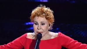 Addio a Ornella Vanoni, la signora della canzone italiana. Si è spenta a 91 anni nella sua casa di Milano
