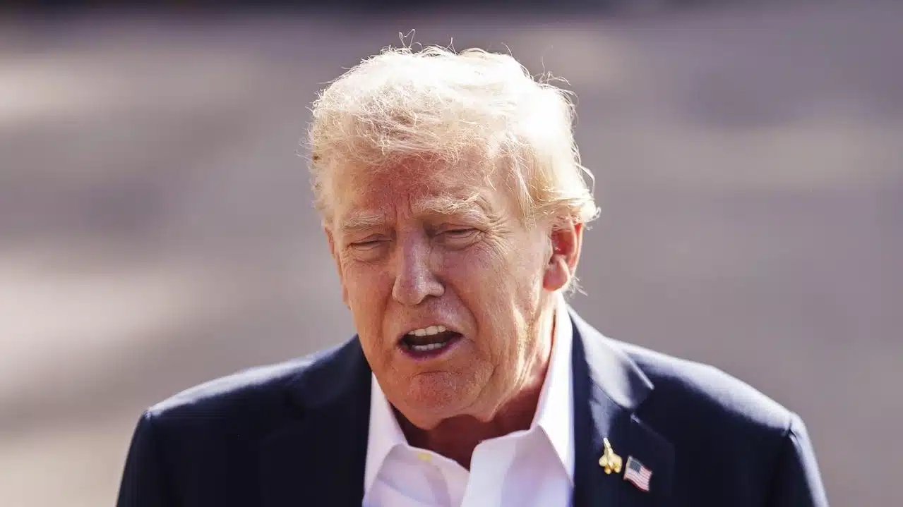 Nyt. Trump ai minimi storico, in caduta libera nei sondaggi
