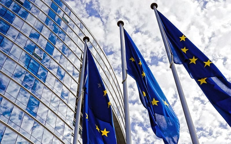 La Corte UE impone alle big tech la rimozione globale dei contenuti illeciti