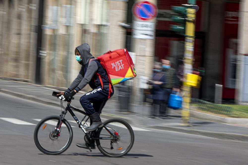Corte di Cassazione: i riders sono dipendenti
