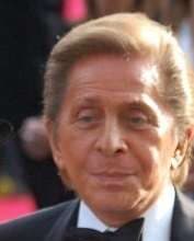 Addio a Valentino Garavani, maestro dell’eleganza italiana
