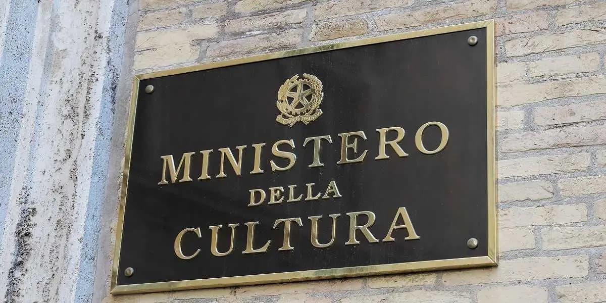 Cultura, Amorese (Fdi): "Il Piano triennale lavori pubblici è un sostegno concreto a realtà locali"