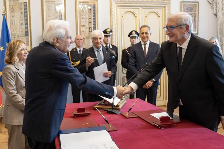 Foti è il nuovo ministro per gli Affari Europei
