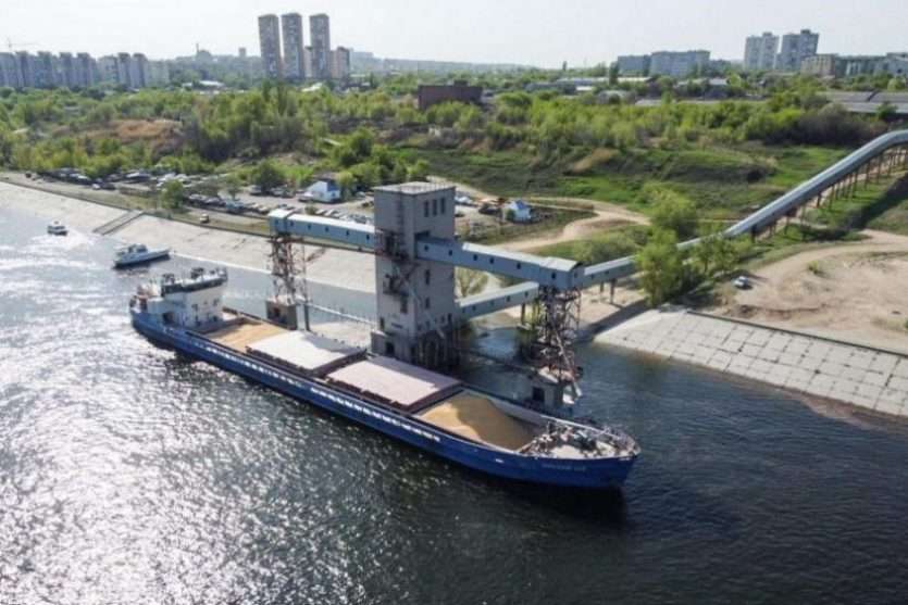 Ucraina, due navi che trasportano il grano sono dirette in Italia: si aggrava però la situazione del continente africano