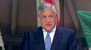Antonio Tajani, eletto segretario di Forza Italia. Congratulazioni via sms da Marina e Pier Silvio Berlusconi
