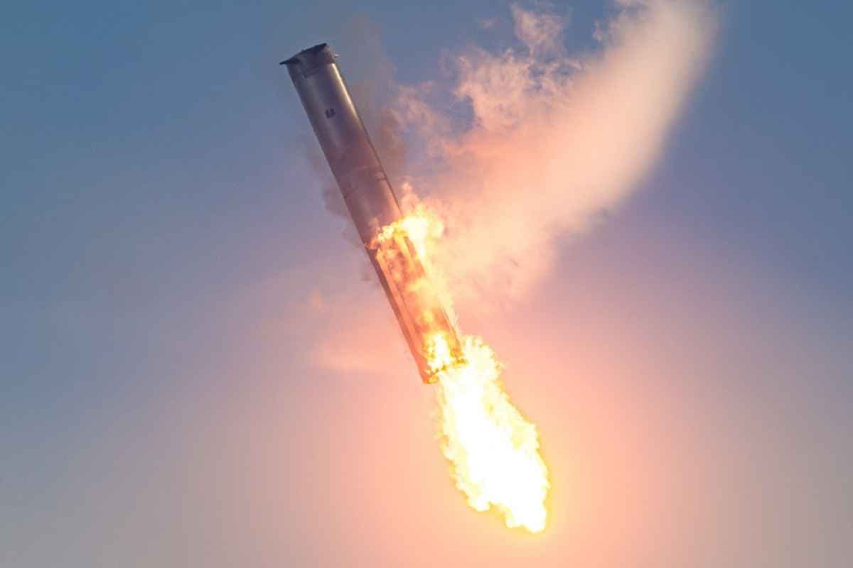 E' andata in fumo la Starship di Musk. L'astronave è esplosa nei cieli di Boca Chica
