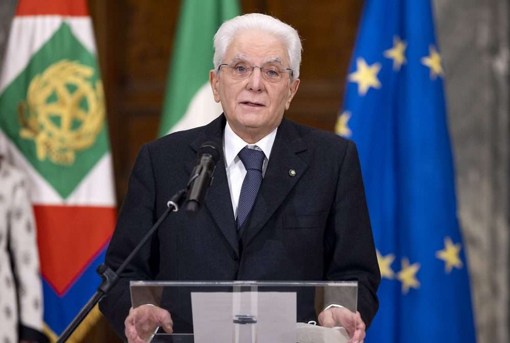 Milleproroghe, Mattarella promulga il decreto con riserva: necessaria iniziativa sulle balneari