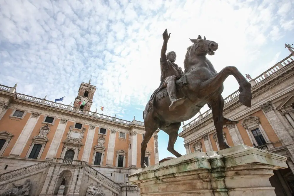 Roma, perquisizioni in Campidoglio: si indaga sui fondi del Giubileo