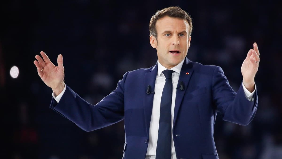 Francia. Macron dà il via secondo round di consultazioni. Bocciata l'ipotesi di un governo Castets