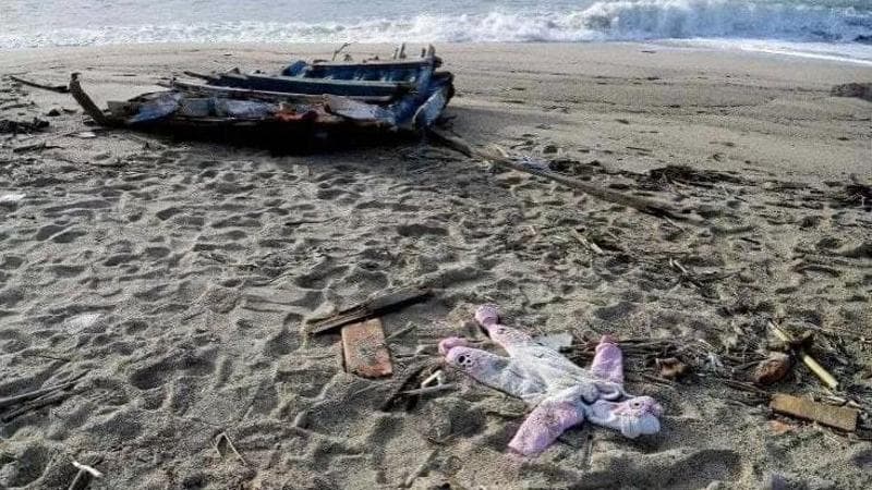 Naufragio di Cutro, chiusa l’inchiesta: imputati 4 uomini della Gdf e 2 della Guardia Costiera