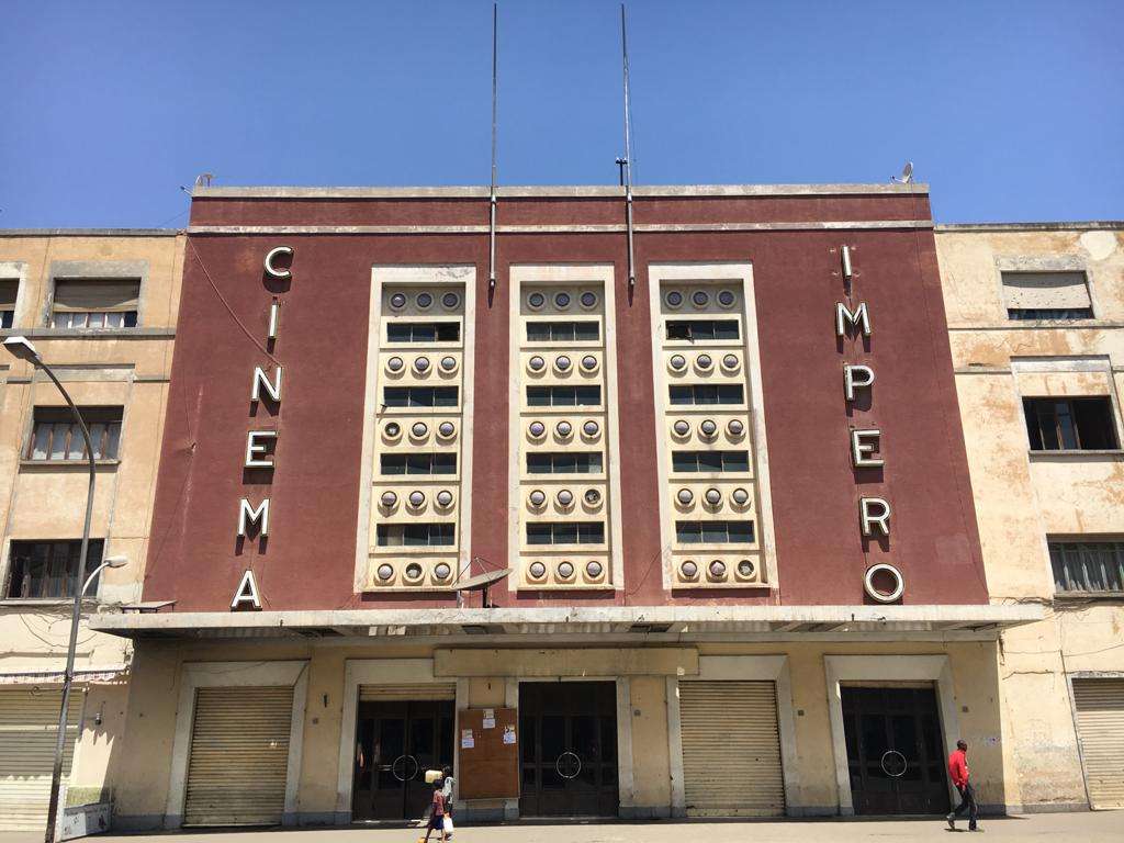 Eritrea: Asmara spinta a chiudere la scuola italiana, storia di una relazione perduta