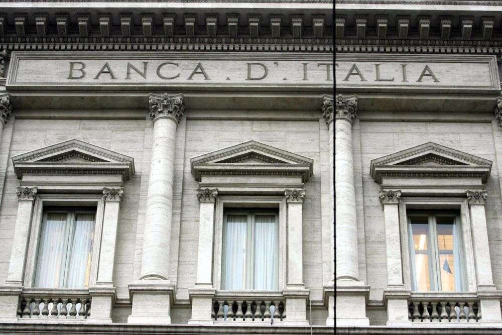 Bankitalia: “Rallentano i prestiti a famiglie e imprese, crescono i tassi sui mutui”