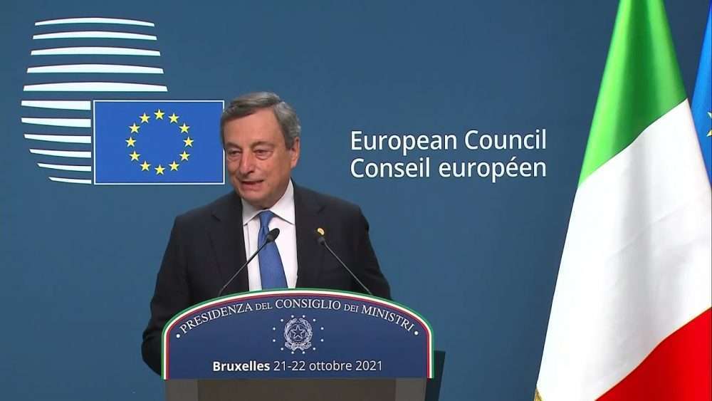 Consiglio europeo, Draghi ribadisce la scelta dell’obbligo dei tamponi per chi arriva dall’estero