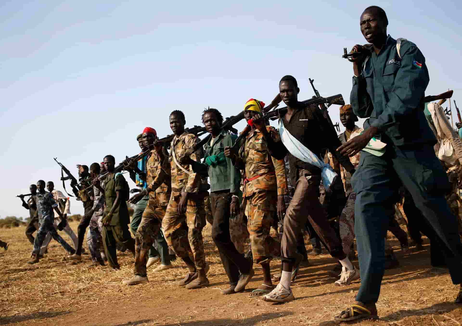 Sudan, cosa sta succedendo e cosa c’è dietro alla faida tra i generali