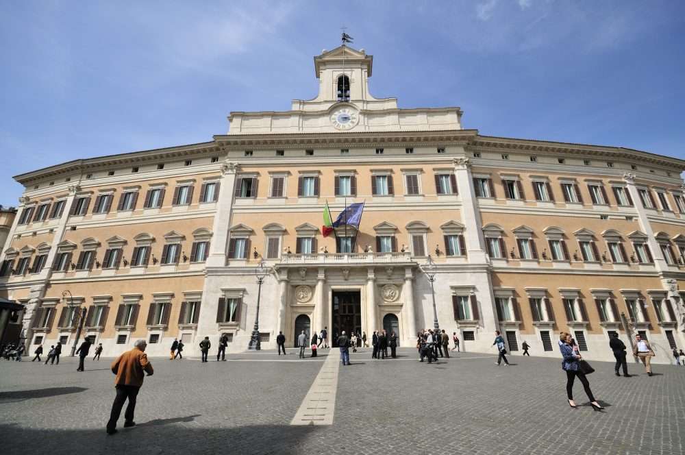 Mes, fonti Ue: “Rispettiamo il processo parlamentare italiano, qualcosa si sta muovendo”