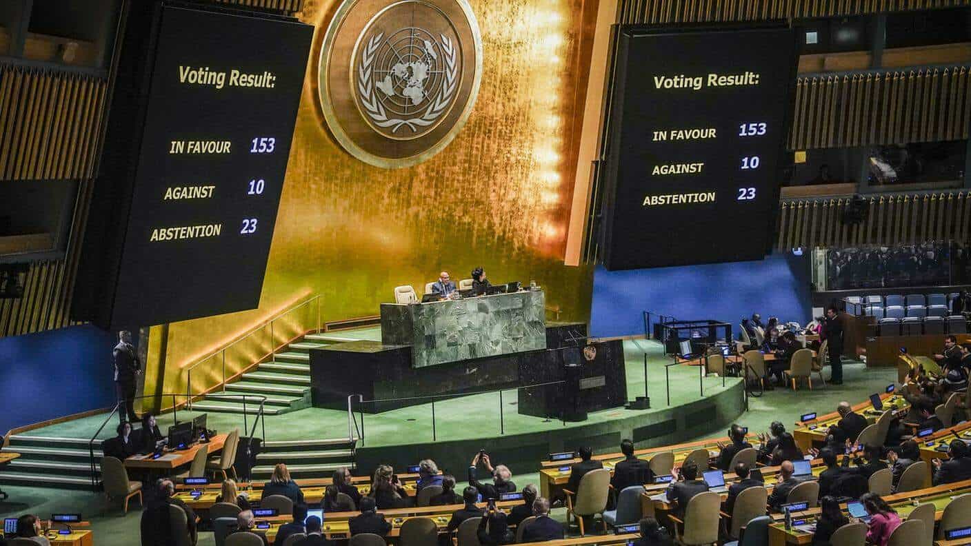 Gaza, l’ Onu ha approvato la prima risoluzione in cui si chiede un immediato cessate il fuoco