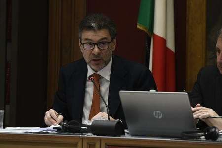 Approvato il Def sia alla Camera che al Senato. Giorgetti: “Il Patto di stabilità è un compromesso”