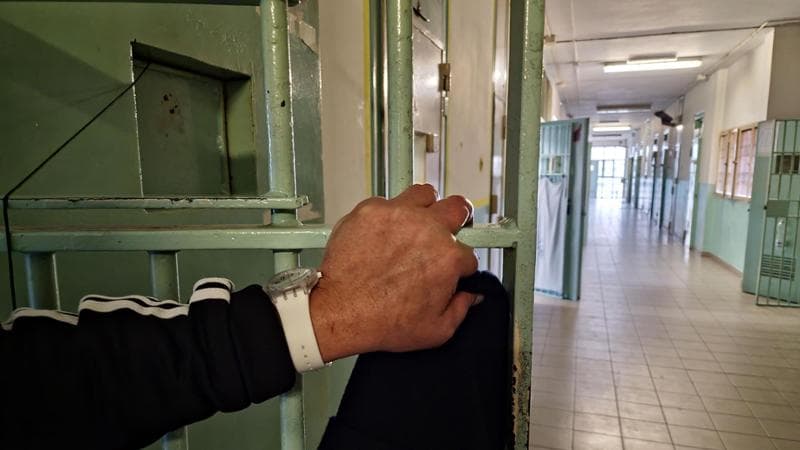 Cassazione, si agli incontri intimi con i coniugi per i detenuti