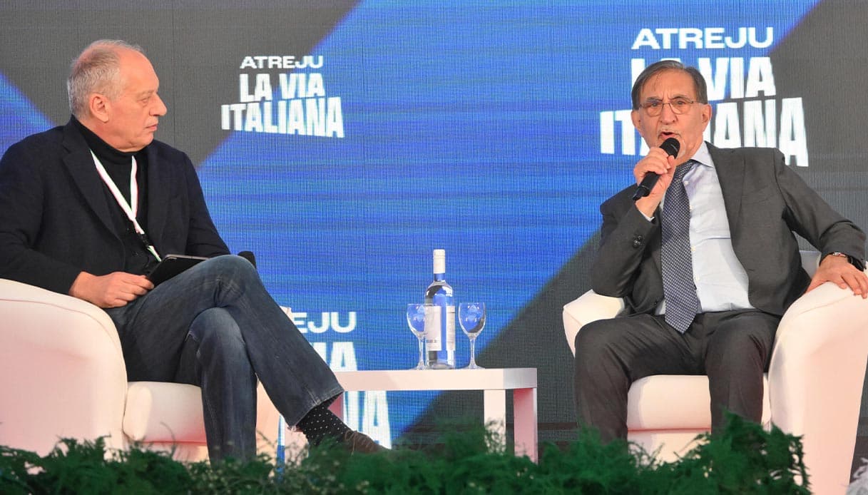 La Russa ad Atreju: "Si all'autonomia differenziata ma andrò a votare al referendum"