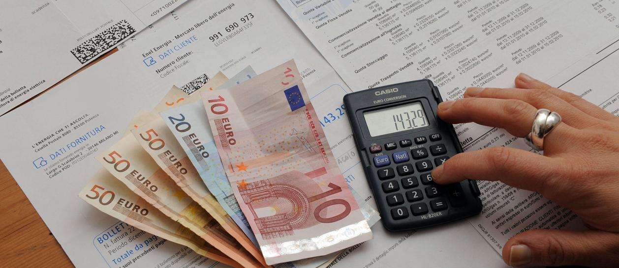 Gas, Standard and Poor’s : “Le bollette in Europa aumenteranno di un trilione di euro dal pre-pandemia”