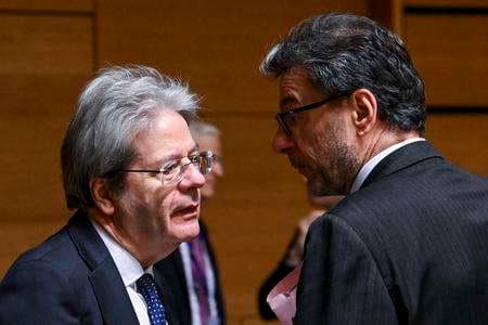 Ue, potrebbe presto arrivare un nuovo Mes finalizzato a consentire il riarmo dell’Europa