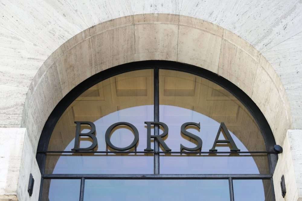 Consob, con il lockdown sono 185 mila i nuovi investitori in Borsa