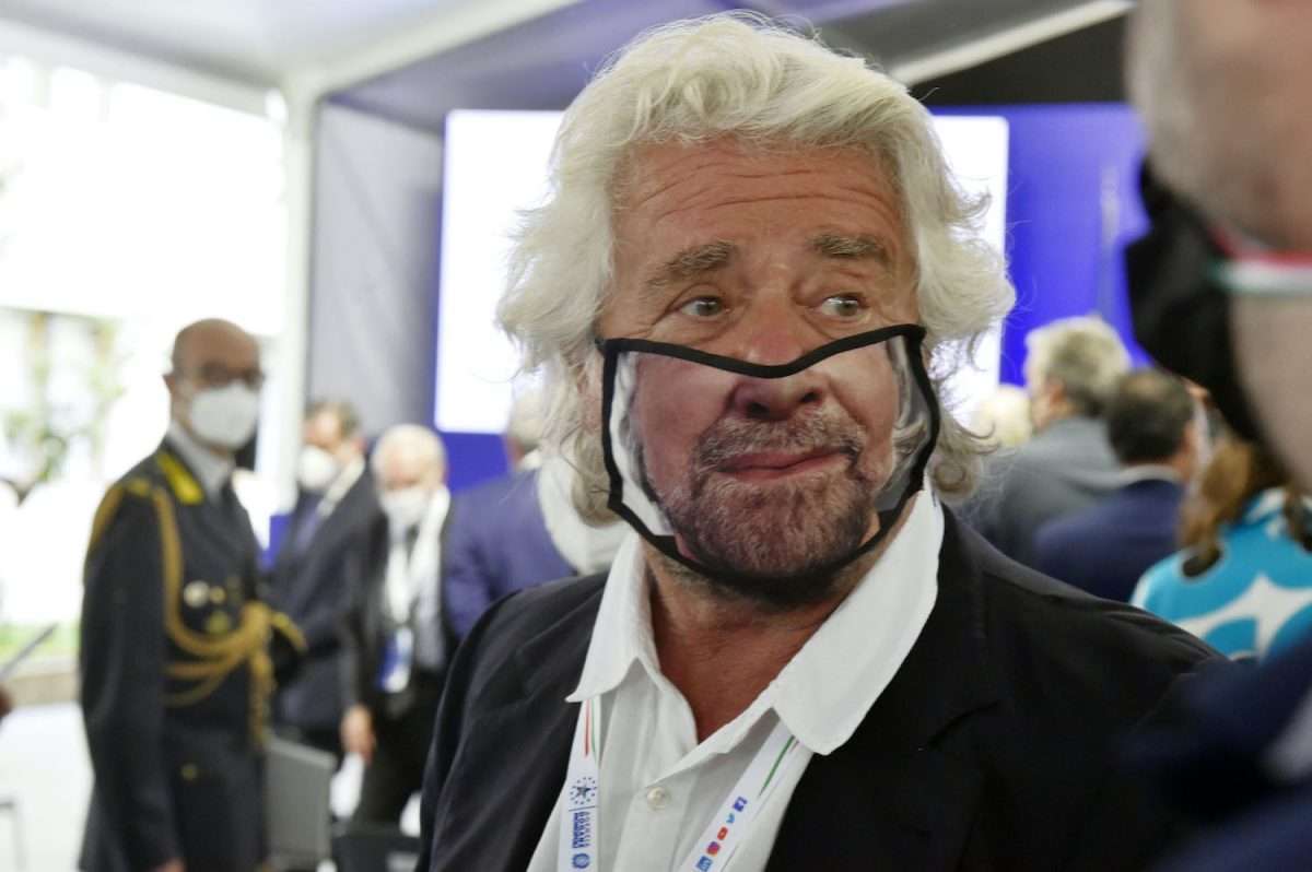 M5S: Grillo chiama, Conte risponde. Il partito in mano all’ex premier