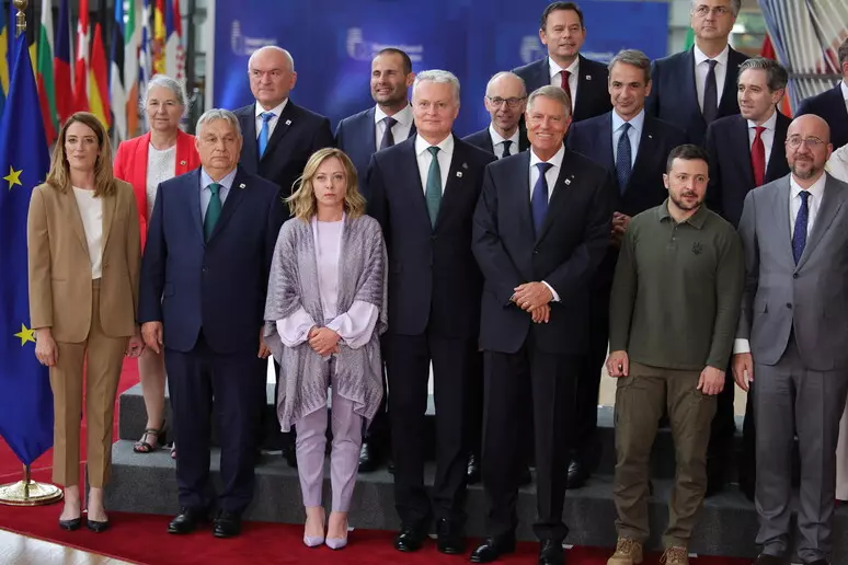 Nomine Ue, in attesa della designazione ufficiale. Meloni resta isolata, Tusk: “Non c’è Europa senza Italia”
