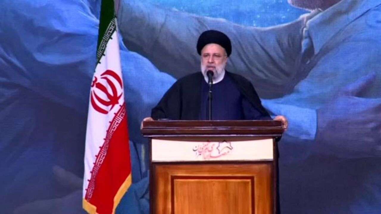 Iran, l’Isis rivendica la strage a Kerman e promette di fare guerra anche ad ebrei e cristiani