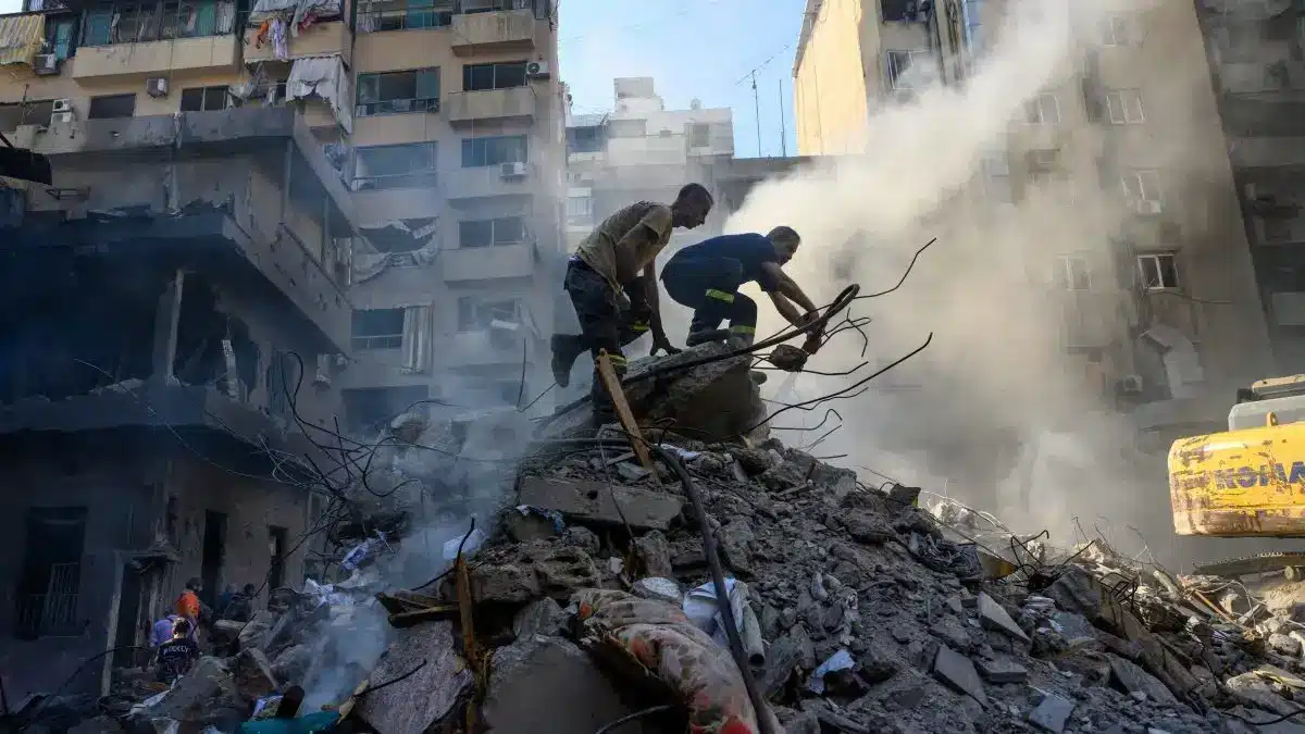 Hezbollah Rocket Attack Kills Israeli Soldier and Injures Three Others