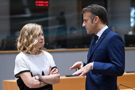 Vertice di Parigi sull' Ucraina, l'Europa tra prospettive e tensioni