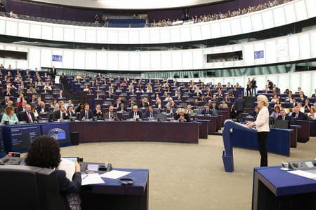 Ue, il Rapporto annuale della Commissione europea sullo Stato di diritto evidenzia le criticità in Italia