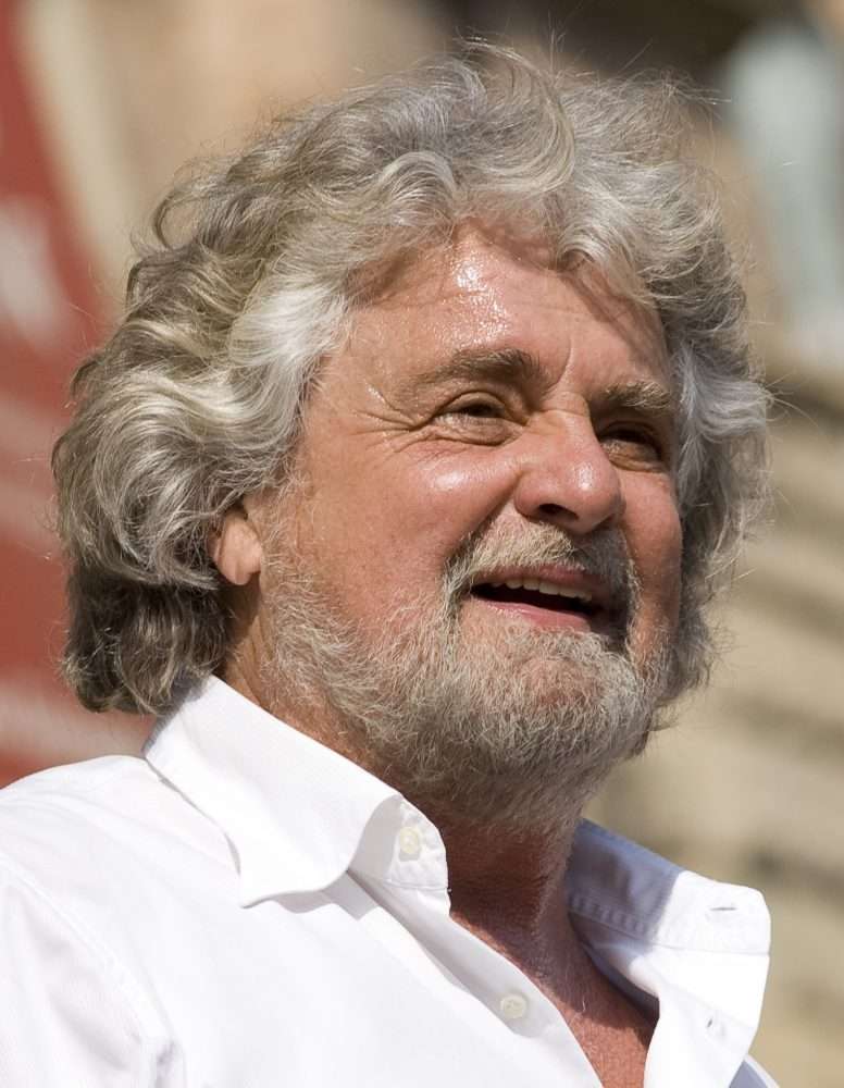 Beppe Grillo ricoverato in ospedale a Cecina: sollievo per i Cinque Stelle, non è grave