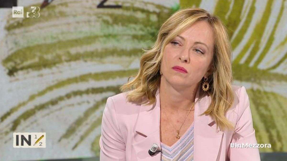 Meloni su riforma premierato, “Non mi fa paura il referendum” …E poi su Ue, Ucraina, M.O, Toti
