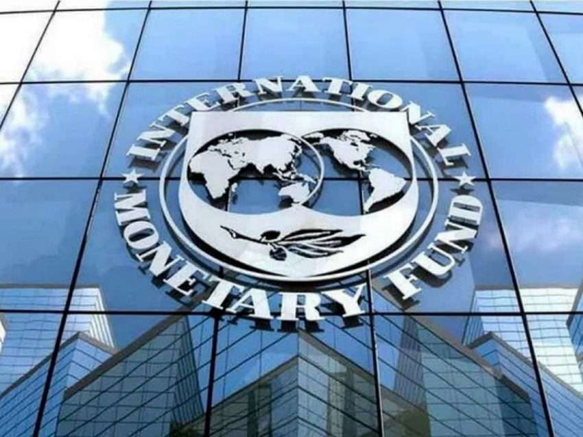 Il Fmi rivede al rialzo le stime di crescita per l’Italia nel 2022 ma taglia quelle del 2023