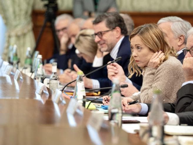 Incontro Meloni- Sindacati, più che un dialogo ognuno è rimasto fermo nelle proprie posizioni