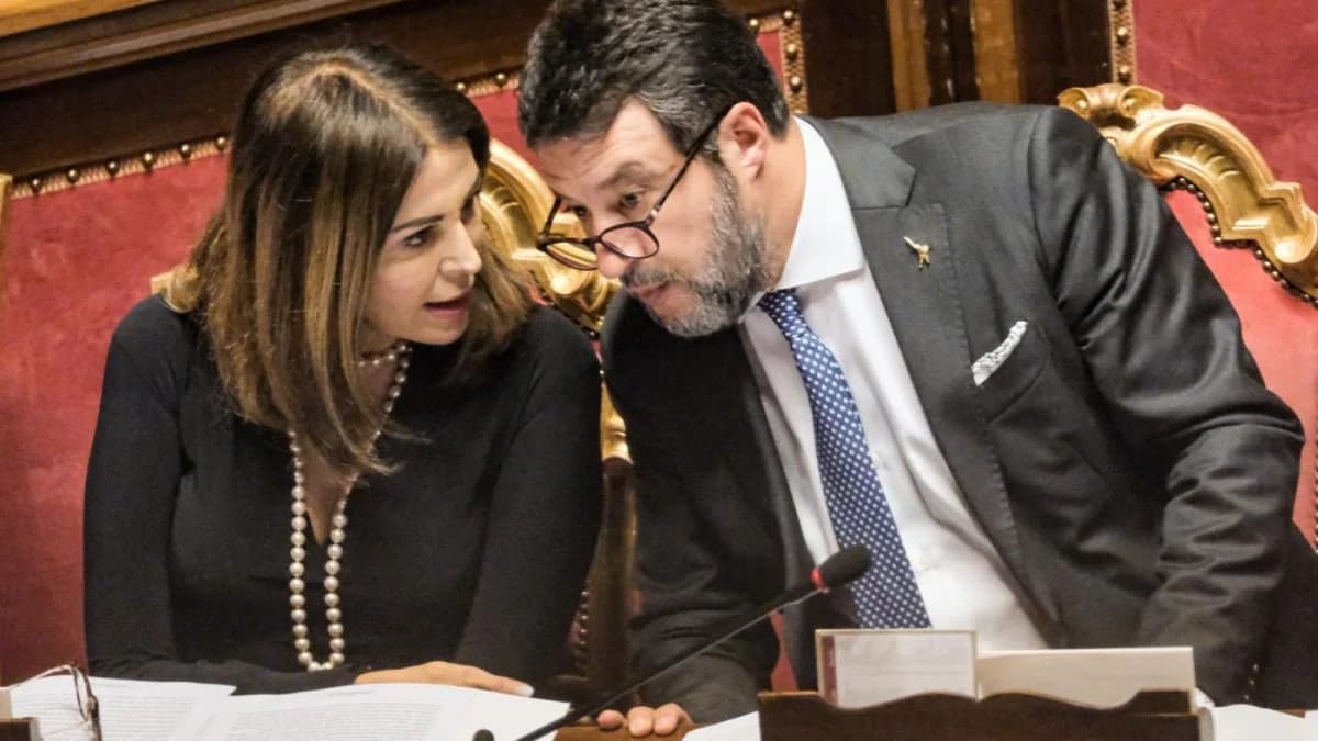 La mozione di sfiducia verso la Santanchè preoccupa la maggioranza, meno quella su Salvini