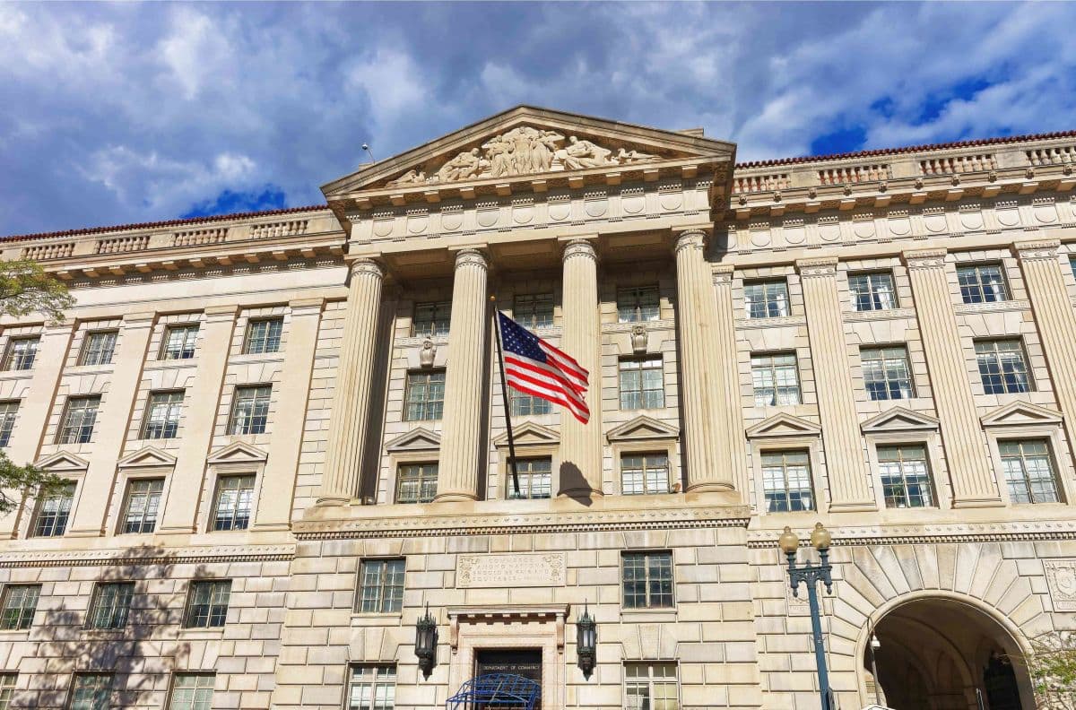 "I dazi sono illegali", La Us Court of International Trade ferma Trump. La Casa Bianca, "Colpo di stato"