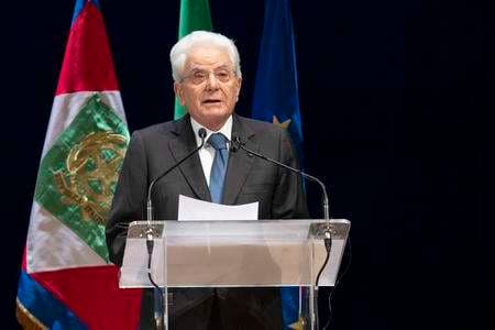 Mattarella a Piazza della Loggia a Brescia: “Il bersaglio dei terroristi era lo Stato democratico”