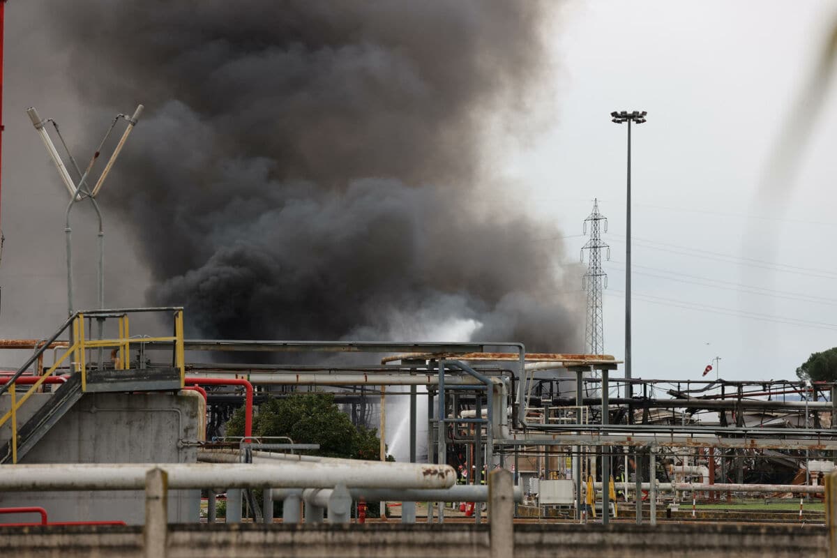 Calenzano, l'interazione tra due operazioni di manutenzione potrebbe aver causato la tragedia