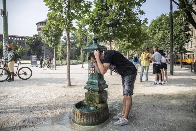 Bollino rosso in 18 città per il caldo