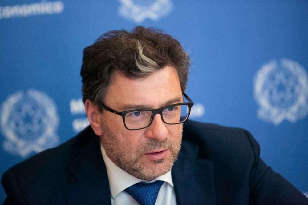 Manovra, Giorgetti: “Dobbiamo fare presto, prossimo Cdm il 21 novembre”