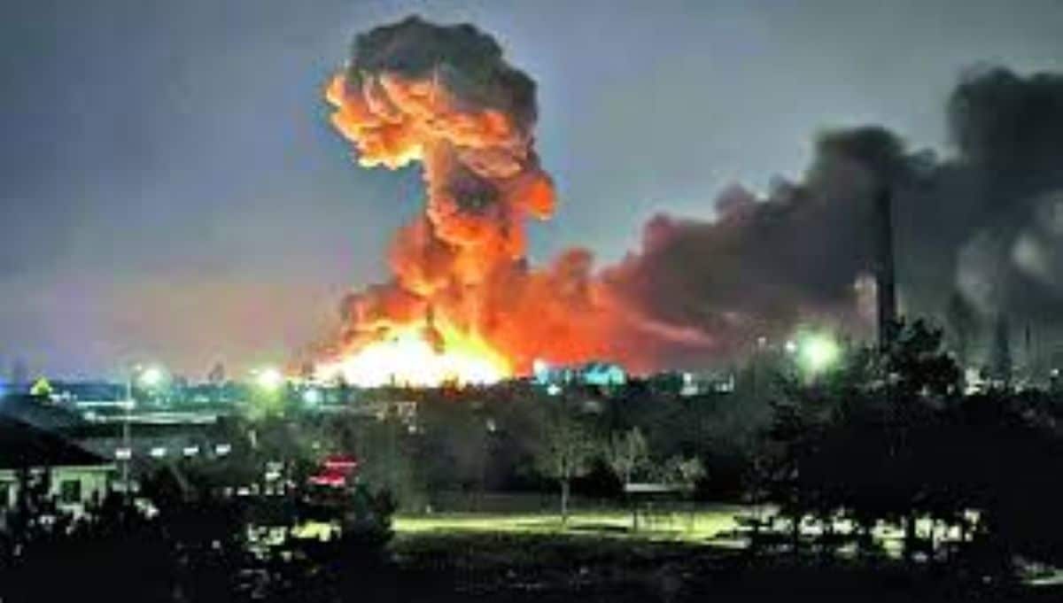 Ucraina sotto attacco: blackout a Kiev e vittime a Zaporizhzhia, la guerra torna a colpire duramente