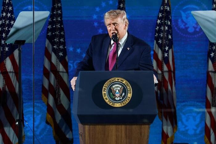 Trump celebra i 250 anni degli Stati Uniti: "L'America è entrata nella sua età dell'oro"