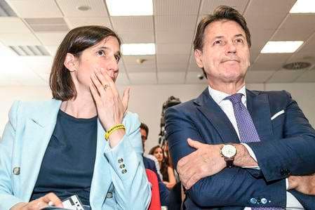Frattura tra Pd e M5s, le inchieste a Bari e Torino travolgono il campo largo