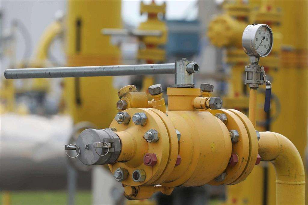 Gas, Gazprom riduce le forniture all’italiana Eni del 15%