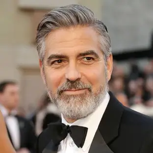 USA: George Clooney chiede il ritiro di Joe Biden dalla corsa presidenziale