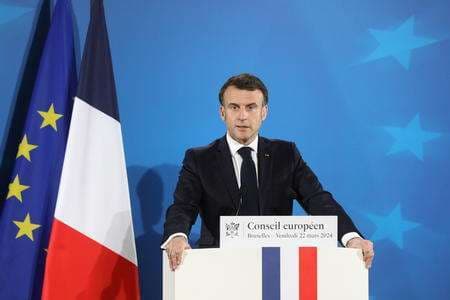 Parigi 2024, Macron: “Lavoro ad una tregua olimpica”